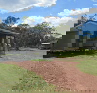 Just Red Wines Vineyard Cabins - Geraldton Accommodation