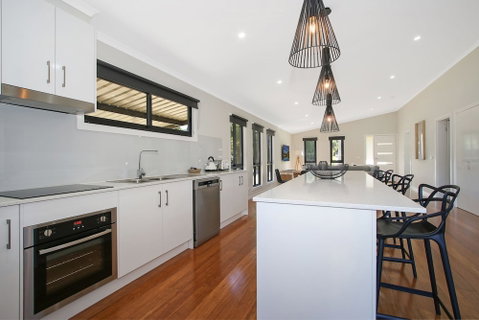 Snowgum Bright Retreat - 1 - Geraldton Accommodation 2