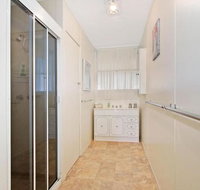 Delany Surprise Pet friendly house - Geraldton Accommodation