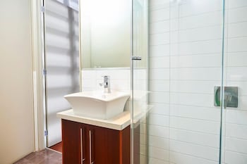 No.6 - Luxury Private Haven In The Heart Of Bright - Geraldton Accommodation 5