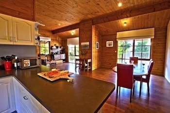Namaste - Great Family Getaway - Geraldton Accommodation 2