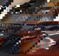 Horizons 216 - Lake Jindabyne Waterfront - Geraldton Accommodation