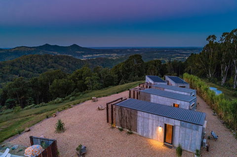 Blackbird - Geraldton Accommodation 2