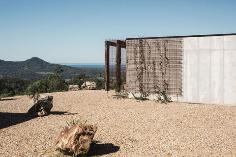 Blackbird - Geraldton Accommodation 3