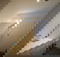 Torino 6 - Lake Jindabyne  Snowy Mountain Views - Geraldton Accommodation