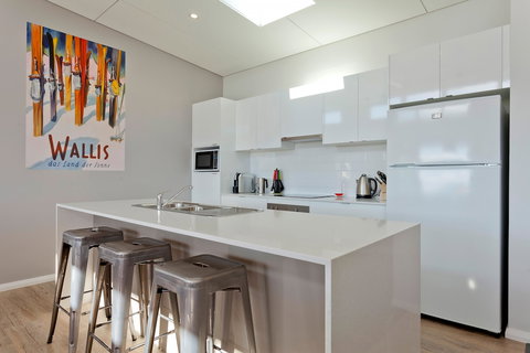 The Elements West - Jindabyne - Geraldton Accommodation 3