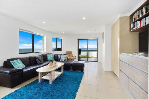Shoreline Nine Penthouse With Ocean Views - Geraldton Accommodation 2