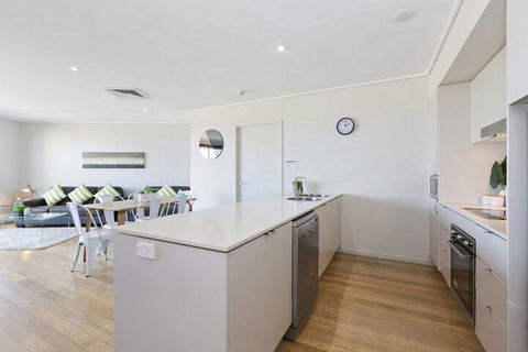 RESORT & SPA 2306 / 07 OCEAN GLIMPSES - Geraldton Accommodation 2