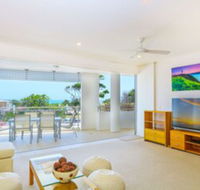 Azura Ocean View Holiday Apartment - Geraldton Accommodation