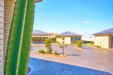 Hunter Oasis - Geraldton Accommodation 0