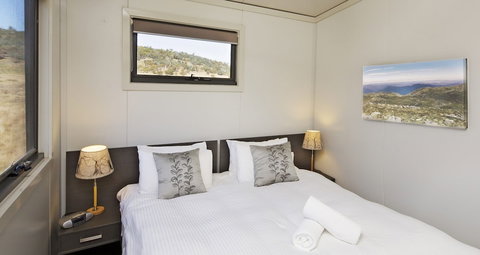 Ecocrackenback 9 'Sustainable Chalet Close To The Slopes.' - Geraldton Accommodation 3