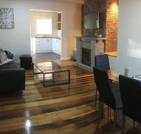3ree Spacious  charming Apartment - Geraldton Accommodation
