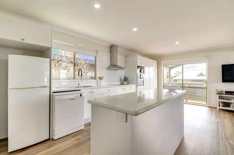 Outlook Views - Geraldton Accommodation 6