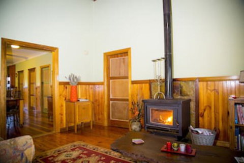 Red Tractor Retreat - Geraldton Accommodation 0