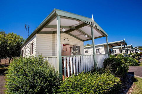 BIG4 NRMA Warrnambool Riverside Holiday Park - Geraldton Accommodation 7