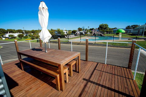 BIG4 NRMA Warrnambool Riverside Holiday Park - Geraldton Accommodation 1