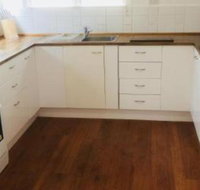 Cottage on Cork Hatfield House - Geraldton Accommodation