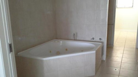 Poinciana Terraces - Geraldton Accommodation 4