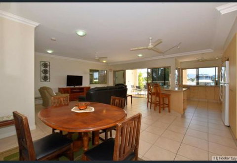 Poinciana Terraces - Geraldton Accommodation 3