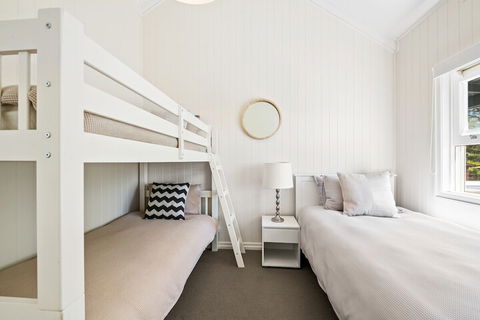 Hollow Tree Farm - Peace And Quiet On 30 Acres Right In Toowoomba - Geraldton Accommodation 7