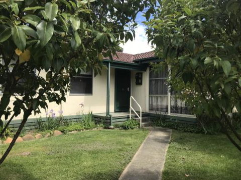 Jasny Taigh Bright VIC - Geraldton Accommodation 4