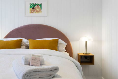 A PERFECT STAY Sunset Beach Riverside - Geraldton Accommodation 2