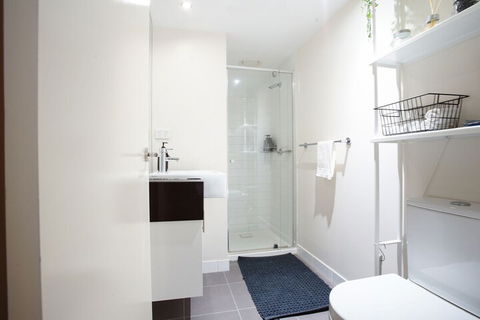 BHB Explore CBD On Your Doorstep - Geraldton Accommodation 4