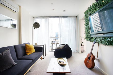 BHB Explore CBD On Your Doorstep - Geraldton Accommodation 3