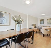 HomeHotel Luxury Close to Train Station - Geraldton Accommodation