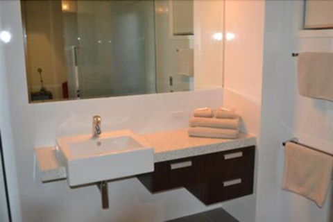Bancroft Views Apartments - Geraldton Accommodation 5