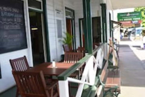 Australian Hotel Boonah - Geraldton Accommodation 6