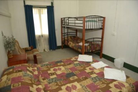 Australian Hotel Boonah - Geraldton Accommodation 5