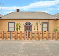 Robinson Cottage - Geraldton Accommodation