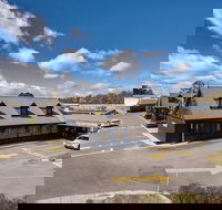 Olde Tudor Hotel - Geraldton Accommodation