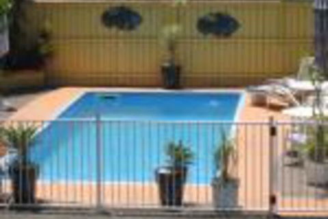 Twin Pines Motel - Geraldton Accommodation 0