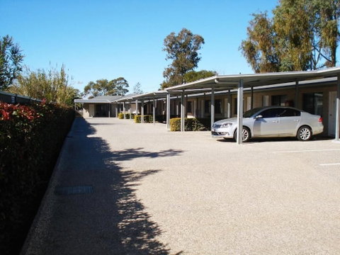 Oakey Motor Inn - Geraldton Accommodation 1