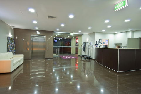 Mercure Centro Port Macquarie - Geraldton Accommodation 6