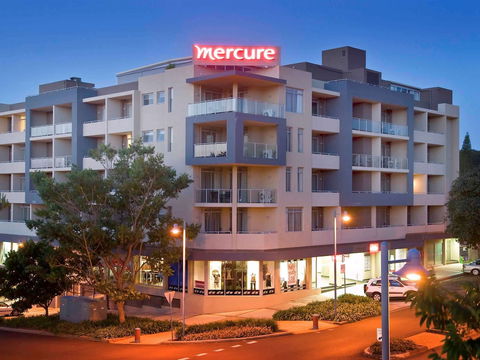 Mercure Centro Port Macquarie - Geraldton Accommodation 4