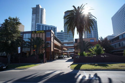 City Waters Perth - Geraldton Accommodation 1