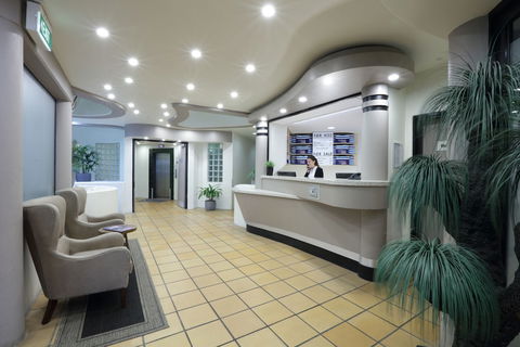 Caribbean Resort - Geraldton Accommodation 0