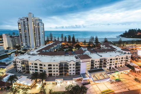 Oaks Gold Coast Calypso Plaza Suites - Geraldton Accommodation 0