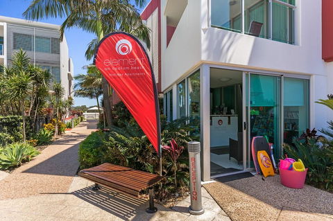 Element On Coolum Beach - Geraldton Accommodation 0