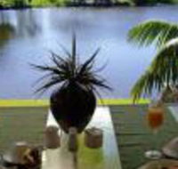 Alexander Lakeside Bed  Breakfast - Geraldton Accommodation