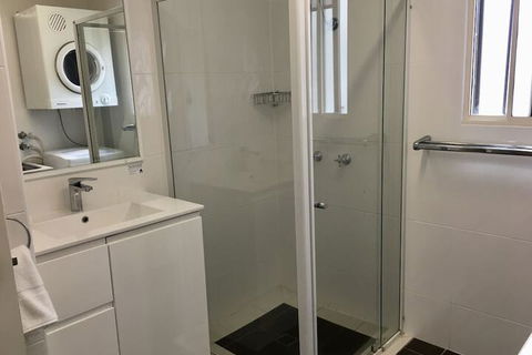 Burleigh Palms Holiday Apartments - Geraldton Accommodation 5