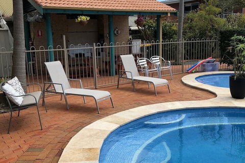 Beaches Serviced Apartments - Geraldton Accommodation 7