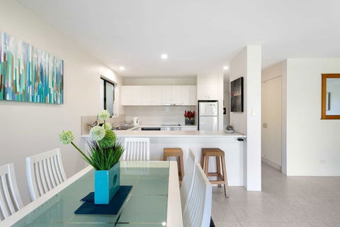 Unit 01 The Noosa Apartments - Geraldton Accommodation 3