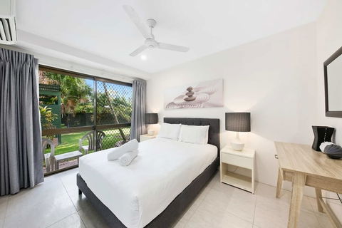 Unit 01 The Noosa Apartments - Geraldton Accommodation 6