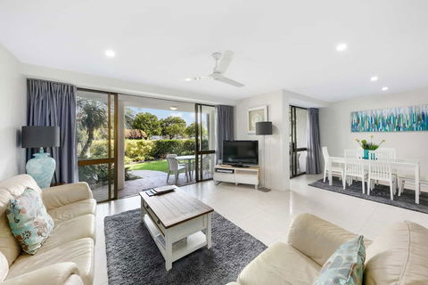 Unit 01 The Noosa Apartments - Geraldton Accommodation 2