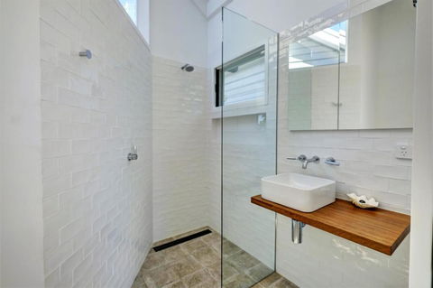 EUREKA - Geraldton Accommodation 3