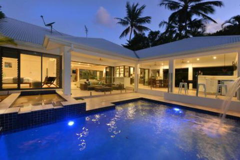 Concha Marina - Geraldton Accommodation 0